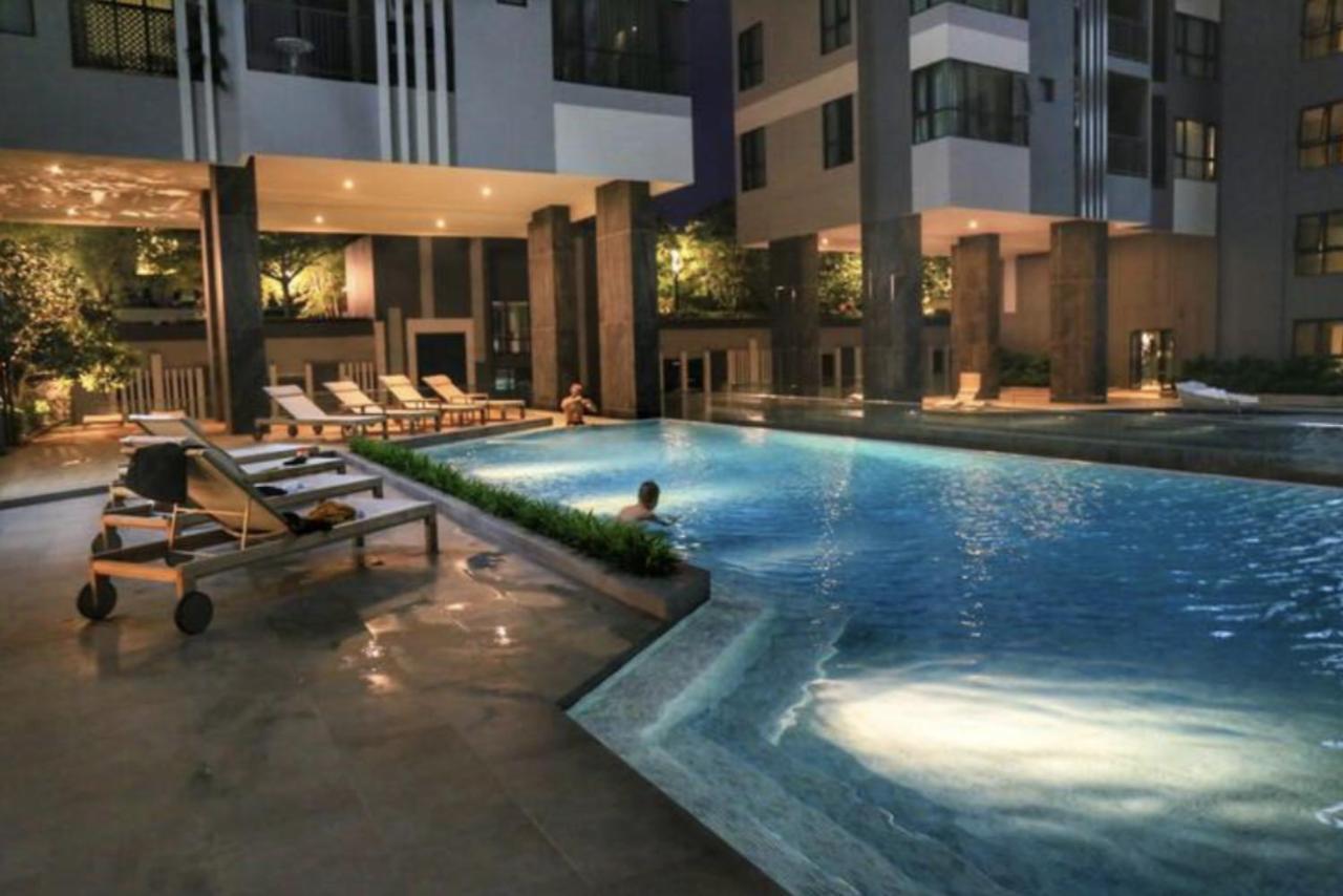 The Base Central Pattaya By Wwc מראה חיצוני תמונה